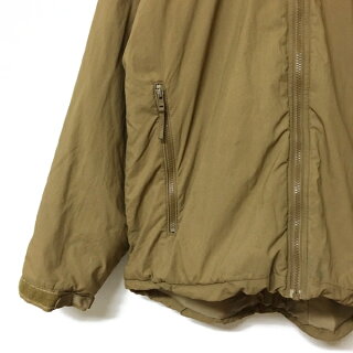 WILDTHINGS製アメリカ軍海兵隊/U.S.M.CECWCSLEVEL7PRIMALOFTPARKAHAPPYSUITCOYOTEプリマロフトパーカーハッピースーツミリタリー中綿長袖無地サイズ:MEDIUM-REGULARコヨーテ【古着】【中古】mellow【あす楽対応】【古着mellow楽天市場店】