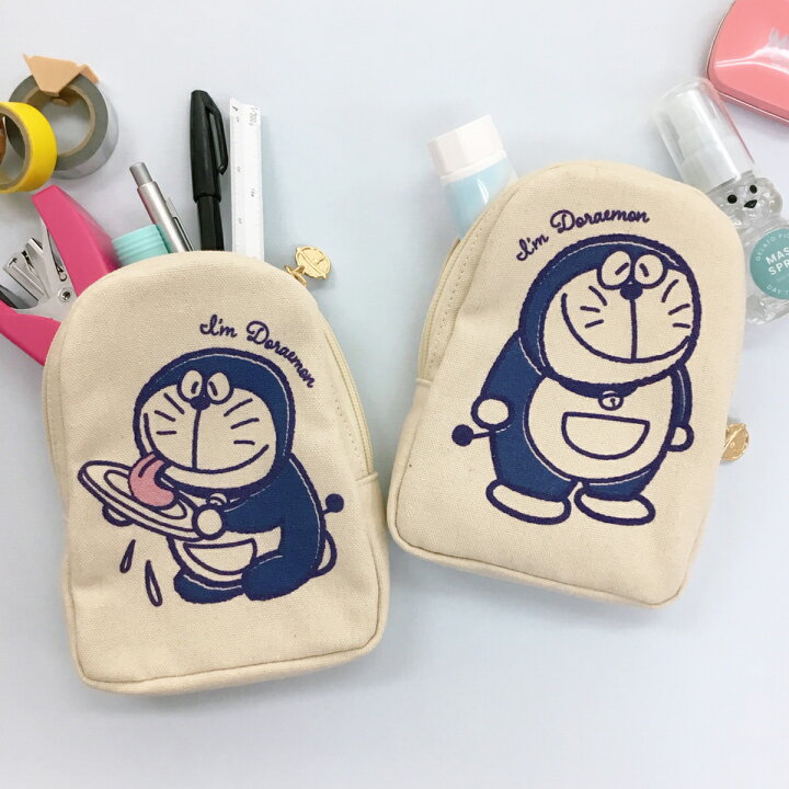 楽天市場 ドラえもん キャンバスポーチ ダイカット 初期ドラえもん I Mdoraemon かわいい サンリオ レディース グッズ プレゼント 大人 プレゼント 誕生日 女性 彼女 可愛い 大容量 ギフト 大人かわいい キャラクター おしゃれ メイクポーチ レトロ 女性 ポーチ