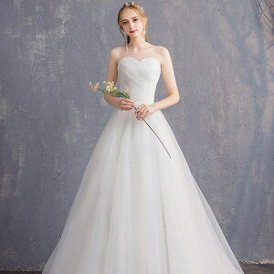 【取寄】ウェディングドレス ホワイト ドレス 結婚式 二次会 披露宴 パーティ バックシャン 袖なし ベアトップ オフショルダー ハートカット チュールスカート デコルテ シンプル 無地 大き