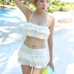 【取寄】ビキニ レディース 水着 フリル レース ティアード ホルターネック 可愛い フェミニン カジュアル おしゃれ 海 ビーチ プール 海水浴 リゾート 夏 スイムウェア ビーチウェア 上下セ