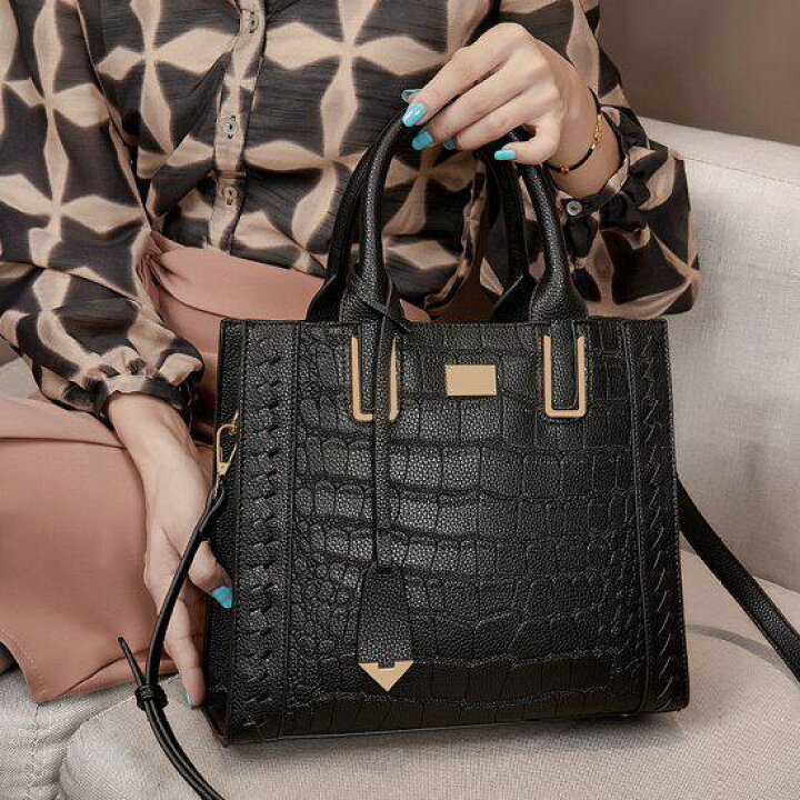 楽天市場】【取寄】ハンドバッグ ショルダーバッグ 肩掛けバッグ 斜め  