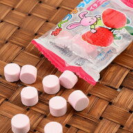 くだものラムネ (あべっ子) 50個装入 { 駄菓子 お菓子 }{ 大量 子供会 景品 お祭り くじ引き 縁日 販促 …