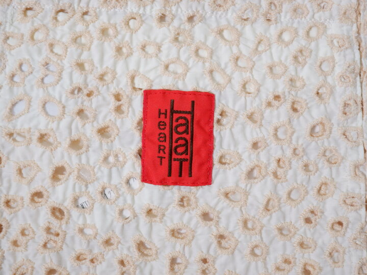 楽天市場】ISSEY MIYAKE HaaTイッセイミヤケ ハート カットワーク刺繍  