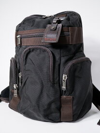 TUMI/トゥミ Wallingford Triple Pocket Backpack バックパック リュック 69383HKO【MBGA74334】【ダークブラウン】【-】【中古】【沖縄.離島以外 送料無料】【DM240305】