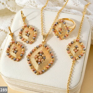 yN[|p11560~z sAX w O uXbg lbNX C^A S[h Eh r[Y fB[X 4 Zbg 18K v[g WG[ Zbg Jt  EFfB