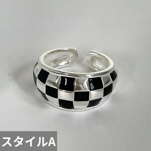 【送料無料】 指輪 リング 白 ホワイト 黒 ブラック シルバー レディース ミニマリスト カラー カップル ファッション クリエイティブ 格子縞 市松 幾何学 パーティ ジュエリー ギフト