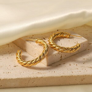 yz y_g sAX XeX re[W S[h T[N t[v fB[X  X`[ 18k v[g cCXg p[eB Mtg