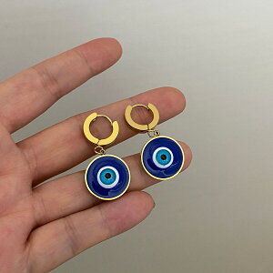 【送料無料】 ピアス 白 ホワイト ステンレス 赤 レッド 青 ブルー フープ レディース 女性 新しい シック エナメル 象眼細工 悪 エビル 目 アイズ スチール ファッション ジュエリー ギフト