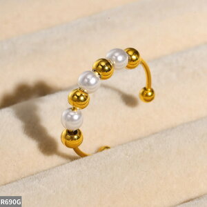 yz w O S[h `F[ r[Y p[ fB[X 4mm v[g X`[ V~[V w tBK[ \ WG[