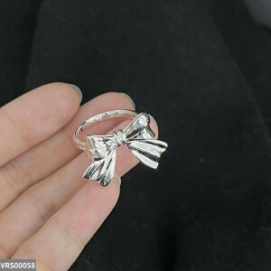 yz w O XC[c { َq ؍ Ju fB[X  T}[ XC[g {Embg Jt w tBK[ K[ t@bV V WG[ fB Mtg p[eB