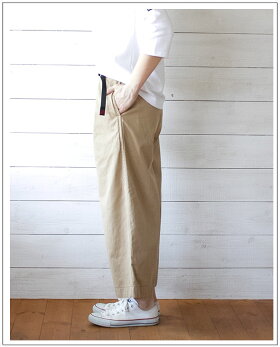 バギーパンツ