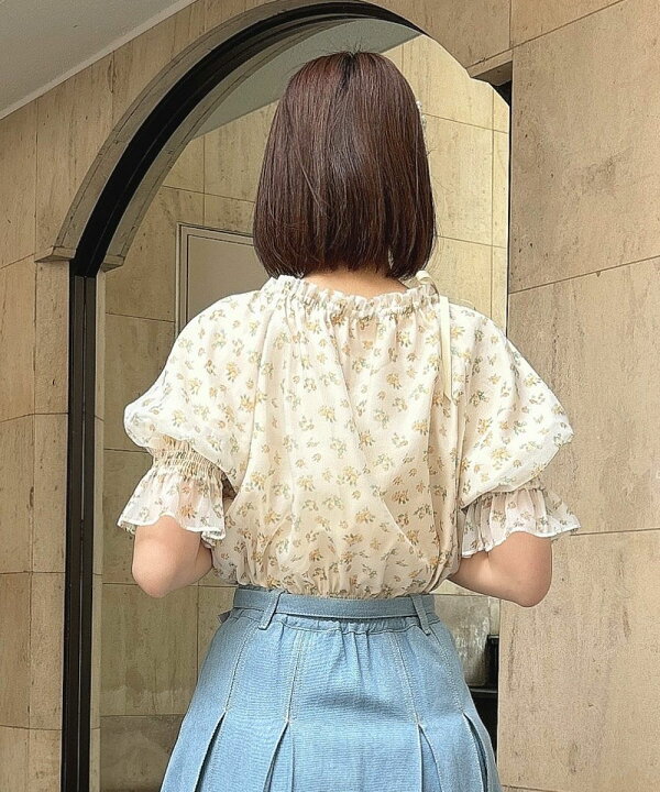 楽天市場】【SALE】ブラウス 小花柄 シアー シャーリング 5分袖 