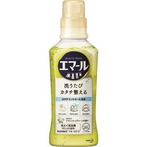 エマール で洗うたびニットの伸び ヨレが整うように