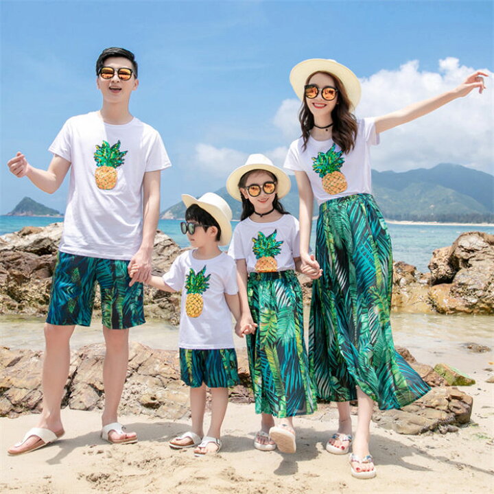 楽天市場 親子 お揃い 親子お揃い服 親子服 半袖tシャツ ショートパンツ ハーフパンツ 2点上下セット セットアップ ペアルック 親子ペア キッズ 男の子 女の子 父 母 メンズ レディース 子供服 半袖 パパ ママ 花柄 パイナップル柄 春夏 海旅行 ハワイアン 出産祝い 誕生