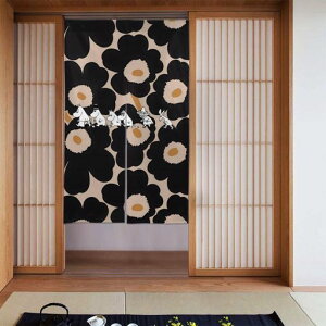 AsamikegՌԎd؂J[ek̂Ƃbd킢̂ډBJ[eփhAJ[eOJ[eLb`rOHXoDOT1353A(86x143cm)