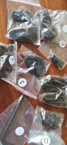 �X�^���f�B���O�f�X�Nsparepart(screwfor100cm)