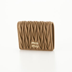 ミュウミュウ(MIUMIU) マトラッセ 三つ折り財布 | 通販・人気 