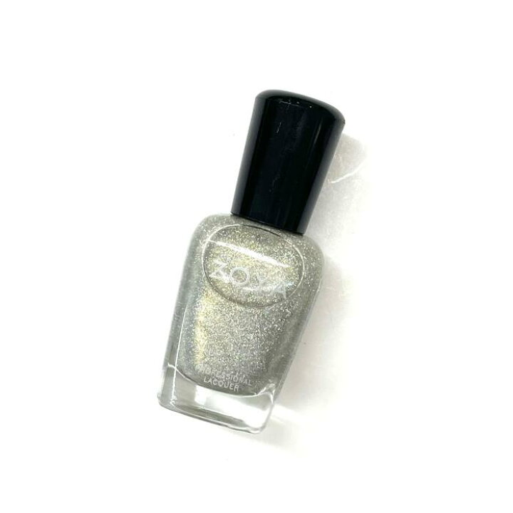 楽天市場 Zoya ゾーヤ ゾヤ ネイルカラー Zp859 Alicia 15ml Urban Grunge 自爪 の為に作られた ネイル 爪にやさしい 自然派 マニキュア Zoya セルフネイル にもおすすめ シルバー パール 夏ネイル 夏カラー ペディキュア メンズ マニキュア通販 大人ネイル