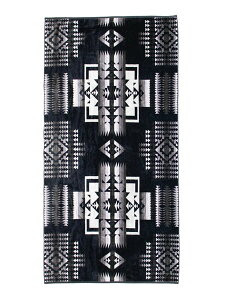 �y���������zPENDLETON OVERSIZED JACQUARD JP CHEIF JASEPH BLACK�yXB266-55361-BLACK�z