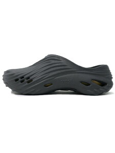 yzcrocs ECHO WAVE BLACK SANDy210521-0LD-BLACKz