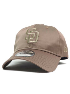 NEW ERA 9TWENTY VALENTINE'S DAY SATIN SD ASH BROWN�y14908289-BROWN�z