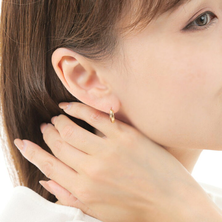楽天市場】フープ ピアス 18k K18 18金 ゴールド 甲丸 スナップ 幅2mm 