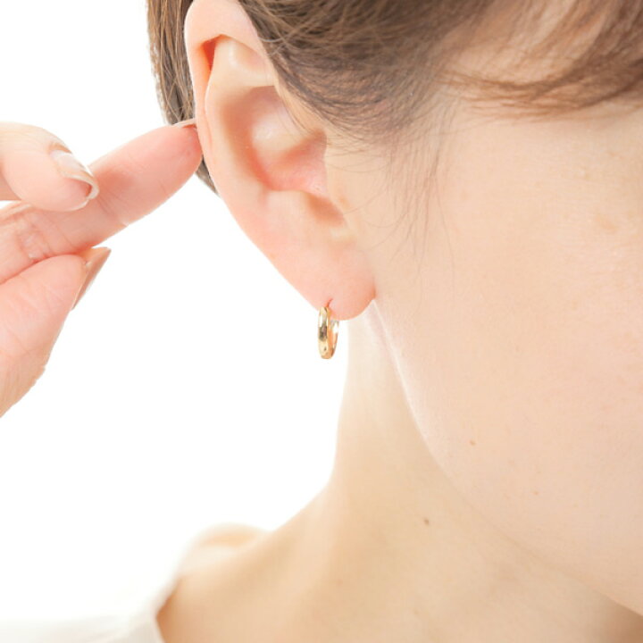 楽天市場】フープ ピアス 18k K18 18金 ゴールド 甲丸 スナップ 幅2mm 