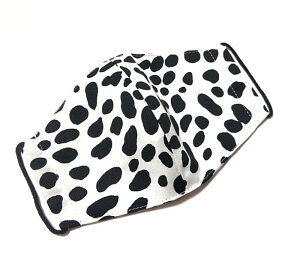 布マスク【ダルメシアン柄 ホワイト】プリント リバーシブル 日本製 かっこいい おしゃれ 洗える コットン生地 綿 布製 ハンドメイド 大人用 レディース メンズ マスクカバー 二重マスク 重