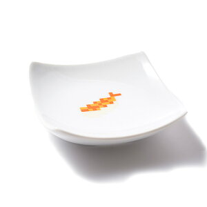 The Porcelains }܂ hbgG ߂łuMiil^EGrj ͂uMEMiUE|[ZYj