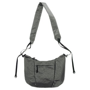 F/CE. �G�t�V�[�C�[ �V�����_�[�o�b�O TEXTURED TWILL POUCH 2.0 �����Y ���f�B�[�X FTT36262B0006 �e�N�X�`���[�h �c�C�� �|�[�` 2.0 �`���R�[�� �u���b�N