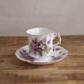 送料無料 ハマースレイ すみれ 花柄 コーヒーカップ ソーサー ヴィクトリアンバイオレット イギリス 食器 アンティーク Hammersley #220418-3 【海外直輸入中古品】