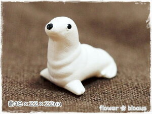 ̓p[c@AVJ@18mm×22mm×22mmynhChɃsb^̃ANZT[p[cz