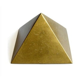 【お買い物マラソン最大 2222 円クーポン配布中】ゴールデン・パワー ピラミッドオブジェ《ボヘミアンオルゴナイト》10×6.5cm【オルゴナイト/電磁波対策/パワースポット/チャクラ/ピラミッド】