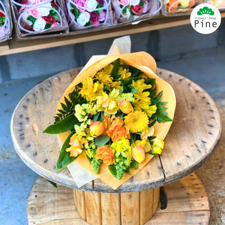 楽天市場 クリスマス 花束 花 赤 宅配 おすすめ 花屋 おしゃれ フラワーショップパイン 立石 東京都葛飾区 誕生日プレゼント 女性 友達 クリスマスプチギフト 大人 生花店 生花 長持ち 通販 切り花 切花 東京 プレゼント 画像 お疲れ様 ギフト 発表会 ブーケ