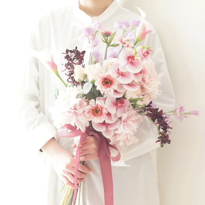 楽天市場】ダリアと胡蝶蘭のウェディングブーケ（ピンク&紫系）韓国風