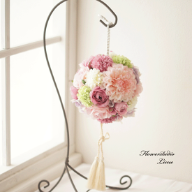 バラと胡蝶蘭とダリアとマムのボールブーケ 和風ブーケ 和装ブーケ ボールブーケ 前撮り 白無垢 色打掛 ロケーション撮影