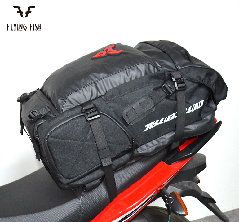 シートバッグ リュクサック ヘルメットバッグ バイクバッグ ツーリング 登山 通勤 全品最安値に挑戦 値引き