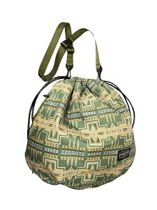 �y���������zPENDLETON �y���h���g�� ROUND DRAW POUCH L�i���E���h�h���[�|�[�`�j������ꂽ�g�p�ς݃y�b�g�{�g���Ȃǂ������Ƃ���ECOPET�Ɲ������E�Z���������킹������ COMFORTAS��g�ݍ��킹����