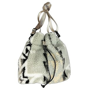 �y���������zPENDLETON �y���h���g�� BOA DRAW BAG�{�A�h���[�o�b�N�iPlains Star �j�X�^�[�����{���ꂽ���̃o�b�O�̓{�A�f�ނ��g�p����Ă���G��S�n���g�������j�[�N�Ȉ�ۂ�^���܂����D�݂�