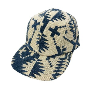 �y���������zPENDLETON �y���h���g�� GOBELINS JET CAP�i�S�u�����W�F�b�g�L���b�v�j�`���I�ȃp�^�[���u�X�p�C�_�[���b�N���v��щH�����������I�ȃV�F�j�[�������g�p�����S�u�����D��ŕ\����