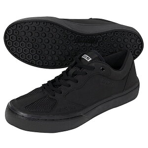 �ySVOLME �V���[�Y�܃v���[���g�z�X�{���� URBANO SALA-2 ��l�p �t�b�g�T���V���[�Y �X�j�[�J�[ SVOLME 1231-13469