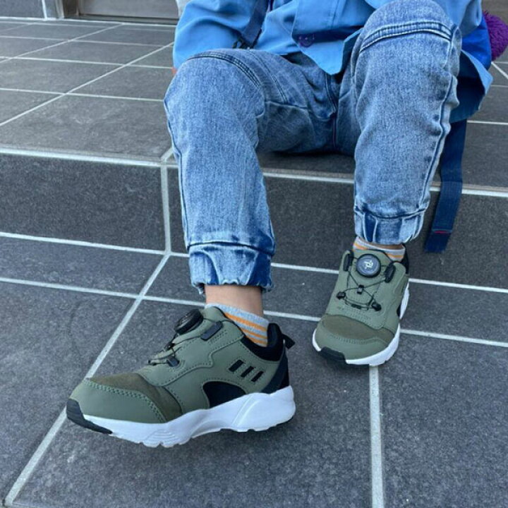 楽天市場 12 Offセール 12 11 1 59まで ダイヤル スニーカー キッズ 子供 靴 黒 ブラック カーキ ベージュ 軽量 軽い シューズ ダイヤルドライブ 人気 運動会 マラソン 体育 男の子 ダイヤルdrive O 09 17 ストリート フットワン Footone 楽天市場 12 Offセール 12 11 1 59まで ダイヤル スニーカー キッズ 子供 靴 黒 ブラック カーキ ベージュ 軽量 軽い シューズ ダイヤルドライブ 人気 運動会 マラソン 体育 男の子 ダイヤルdrive O 09 17 ストリート フットワン Footone