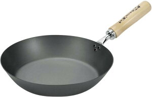 �n���̋Z�I�E�M���� ���{�� �S���� �t���C�p�� 26cm �������H�ŃT�r�ɂ������x�ȓS �������`�[�t�ɂ����i�̗ǂ��f�U�C�� ���l�̏� ���� ���E�Ɍւ�V�������s�̏n���Z�I �G�����F�[���w��