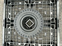 楽天市場】タイヤチューブ フォークリフト18x7-8の通販