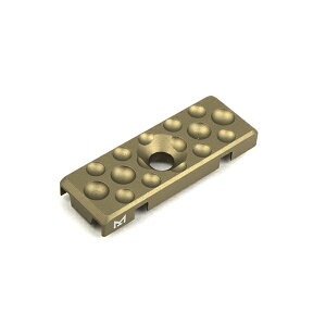 SOTAC PCM Panel Cable Management M-LOK ���[���p�l��Type-B �p�l���P�[�u���}�l�[�W�����g