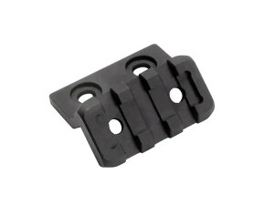 yzMAGPUL M-LOK Offset Light/Optic Mount Aluminum BK@18Έȏ ToQ[ e p[c }Ov }Eg