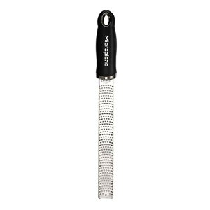 [ �}�C�N���v���C�� ] Microplane �v���~�A�� �N���V�b�N �V���[�Y ���낵�� ���낵�� ��؂�� �[�X�^�[�O���[�^�[ 46020 �u���b�N Premium Classic Series Zester Grater Black �L�b�`�� [���s�A���i]