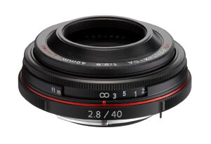 �y���^�b�N�X HD PENTAX-DA 40mmF2.8 Limited �u���b�N �W���P�œ_�����Y APS-C�T�C�Y�p ���y�ʔ��^�p���P�[�L�����Y ���i�ʃ��~�e�b�h�����Y�E�A���~���o���{�f�B �����ׂȕ`�� �����\ HD�R�[
