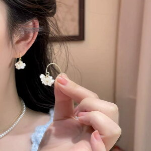 VȋOԕق̌y؂ȕ͋C̉Ԃ̃CȌVȕSi̊Â̂킢