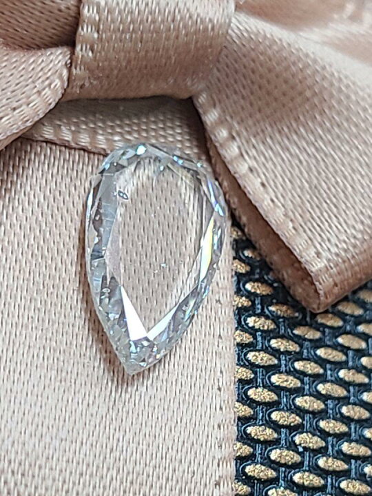 楽天市場】【中宝鑑定書付 】人気！大粒希少 ローズカット 1.646ct K 